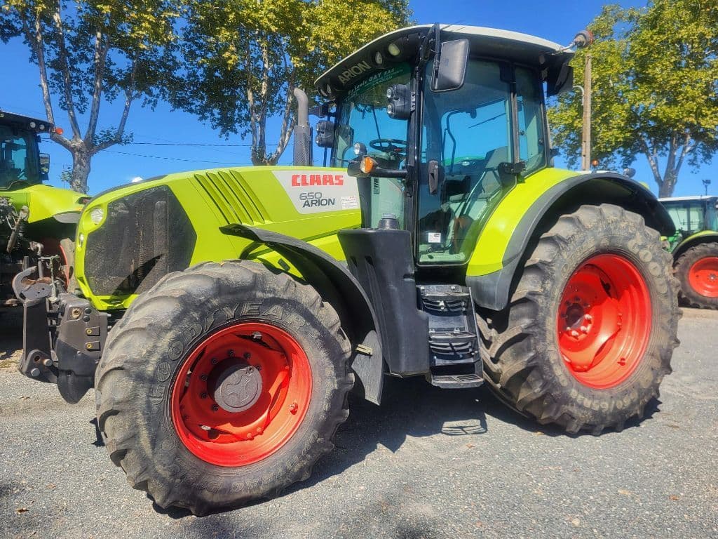 Tracteur CLAAS ARION 650 CIS - photo principale