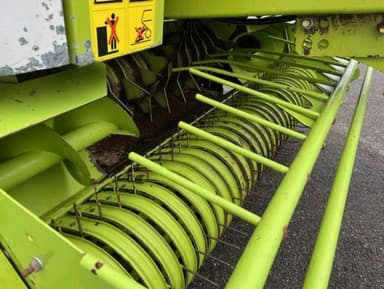 Presse balles rondes CLAAS ROLLANT 250 - photo 3