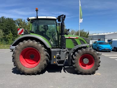 Tracteur FENDT 716 power - photo 5