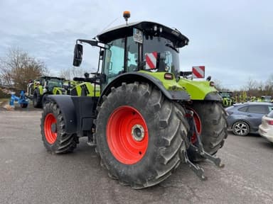 Tracteur CLAAS Arion 660 cebis - photo 5