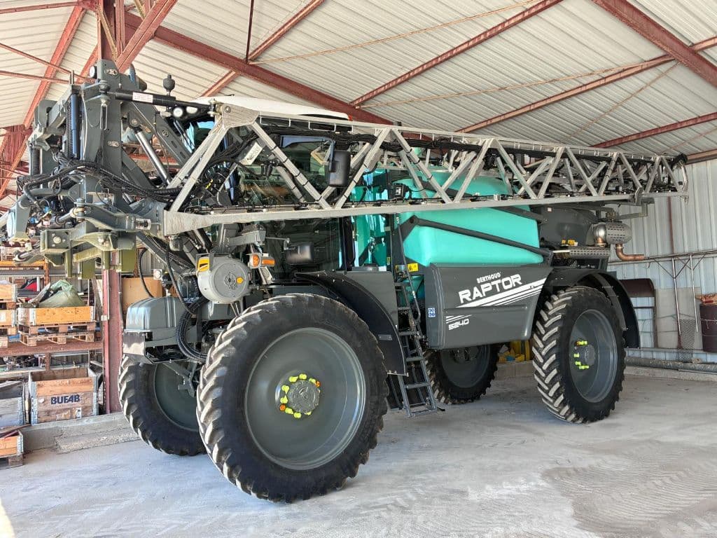 69276812eec677fb47a93f4a