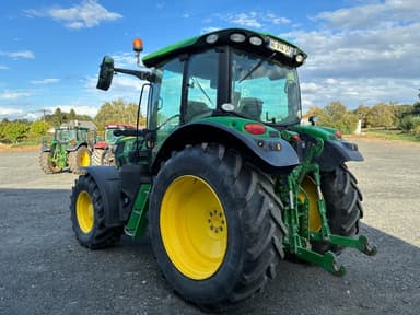 Tracteur JOHN DEERE 6110R - photo 4