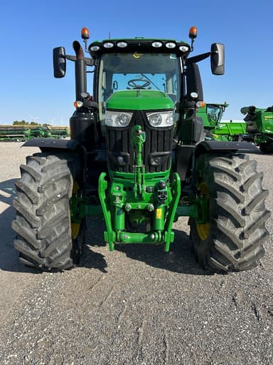 Tracteur JOHN DEERE 6R250 - photo 2