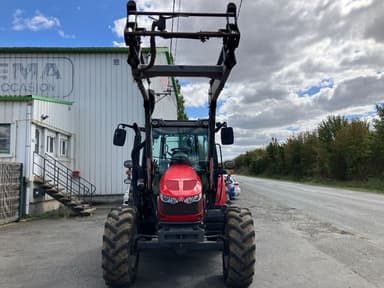 Tracteur chargeur MASSEY FERGUSON 5610 DYNA-4 ESSENTIAL - photo 2
