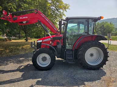 Tracteur chargeur MASSEY FERGUSON 5710 - photo 4