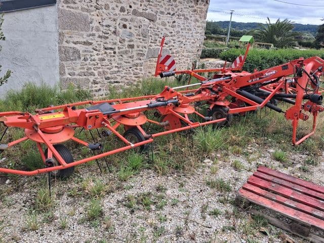 Faneuse KUHN K8712 - photo principale