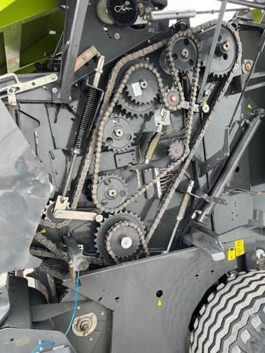 Presse balles rondes CLAAS Rollant 520 RF - photo 2