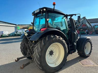 Tracteur chargeur VALTRA N 134  HITECH 5 - photo 4