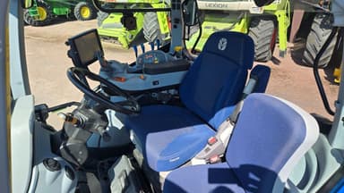 Tracteur NEW HOLLAND T6.145 AC - photo 3