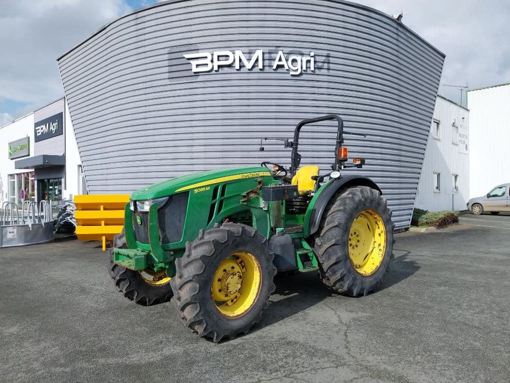 Tracteur JOHN DEERE 5085M - photo principale