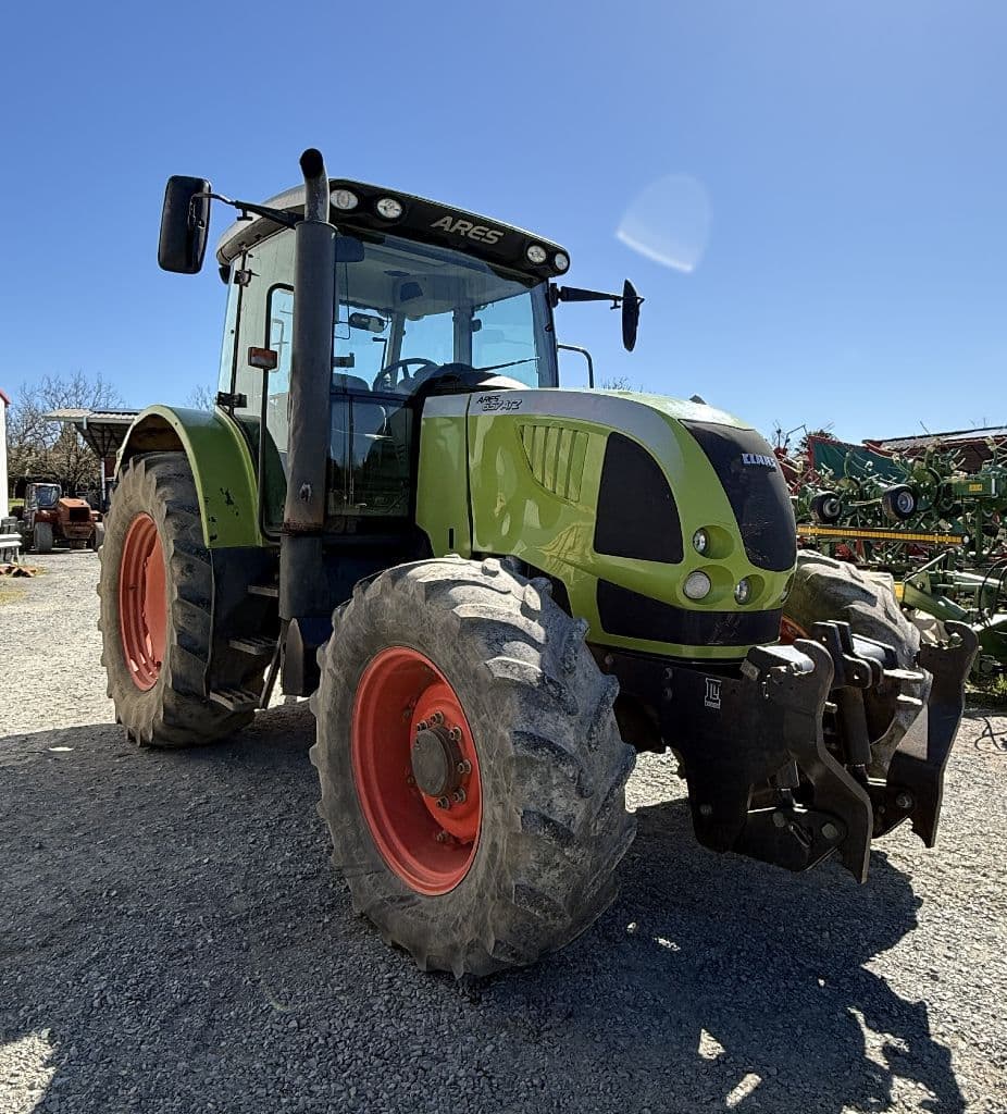 Tracteur CLAAS ARES 657 ATZ - photo principale