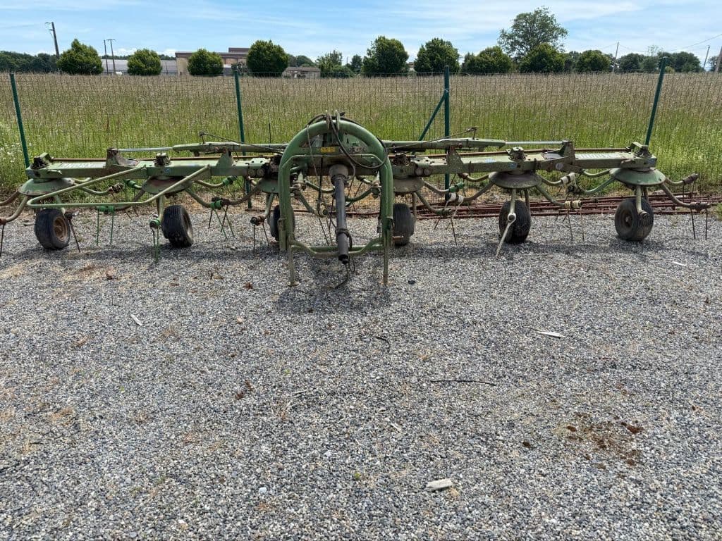 Faneuse KRONE KW 6.70/6 - photo principale