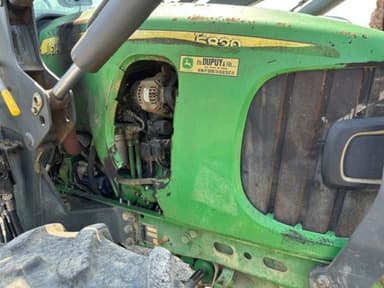 Tracteur chargeur JOHN DEERE 5820 - photo 5