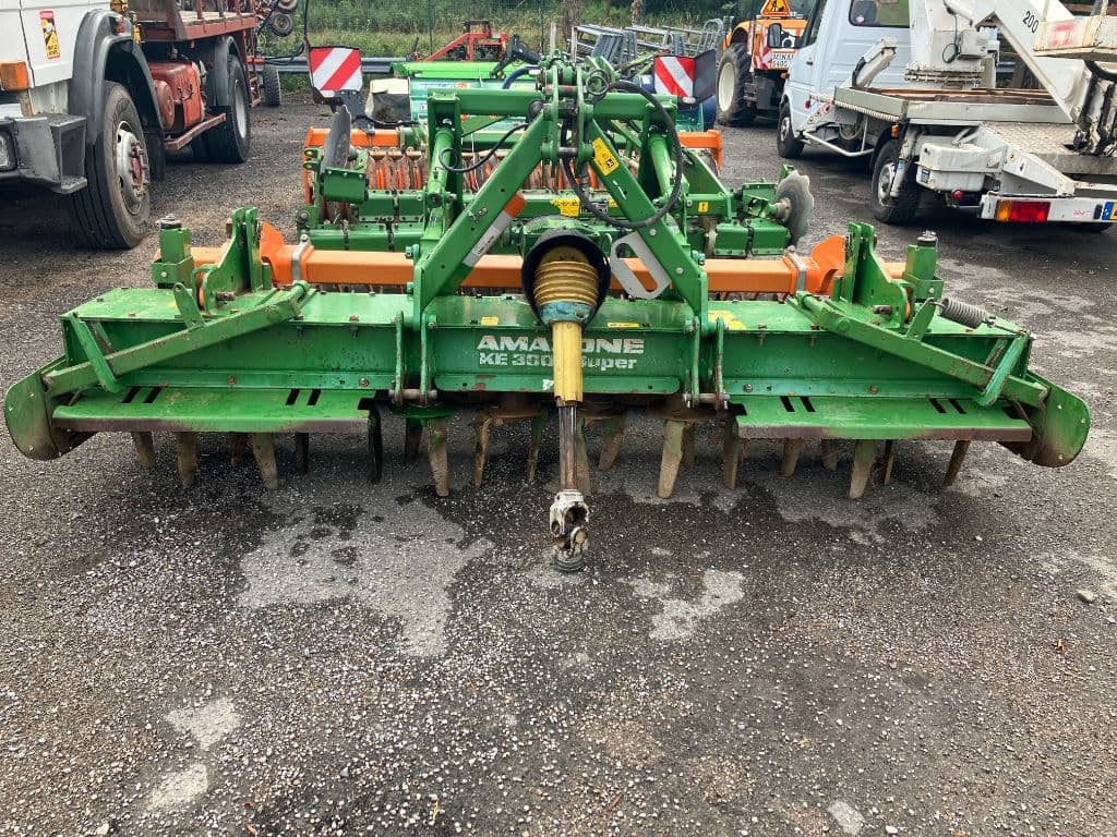 Herse rotative AMAZONE KE 3000 SUPER - photo principale