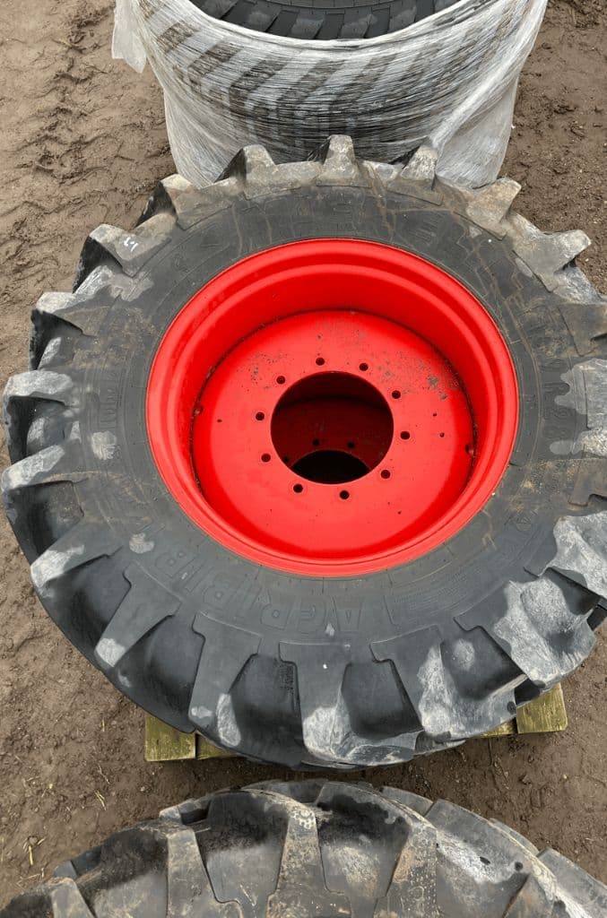 Pneumatique MICHELIN 420/80R46 Agribib + 16.9r28 agribib  - photo principale