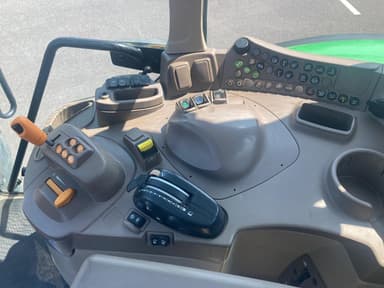 Tracteur JOHN DEERE 6110M - photo 5