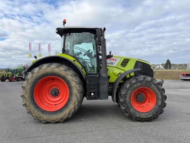 Tracteur CLAAS AXION 820 CIS - photo 3