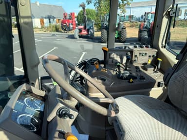 Tracteur JOHN DEERE 6110M - photo 2
