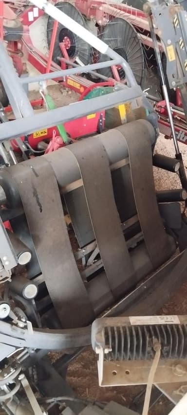 Presse enrubanneuse MASSEY FERGUSON 4160 RB - photo 3