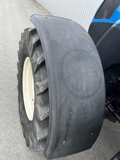 Tracteur NEW HOLLAND T7.210 AC - photo 3