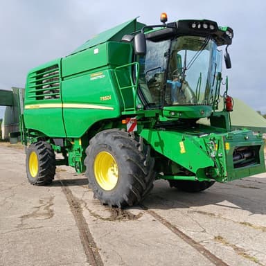 Moissonneuse JOHN DEERE T550 HM - photo 4