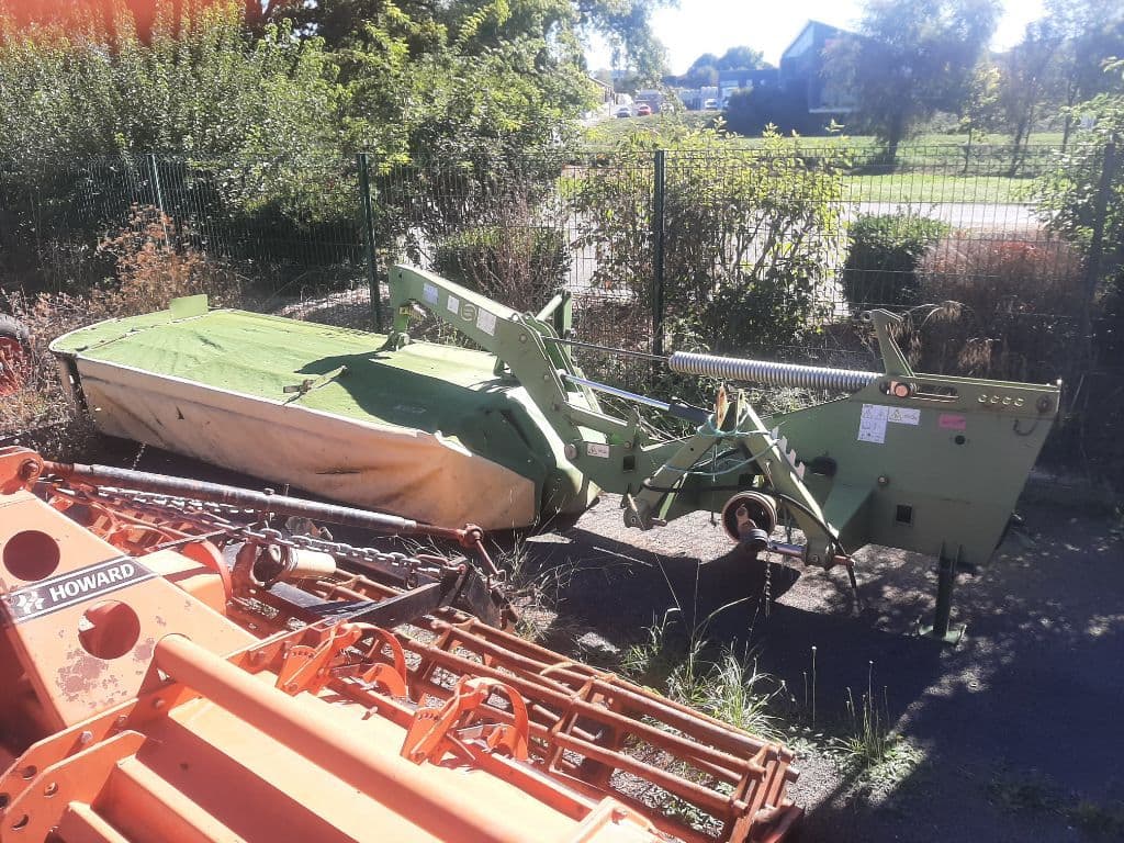 Faucheuse KRONE EC R 320 - photo principale