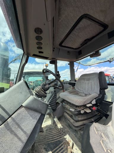 Tracteur CASE IH Cs150 - photo 3
