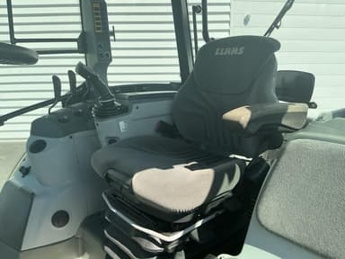 Tracteur CLAAS ARION 450 - photo 4