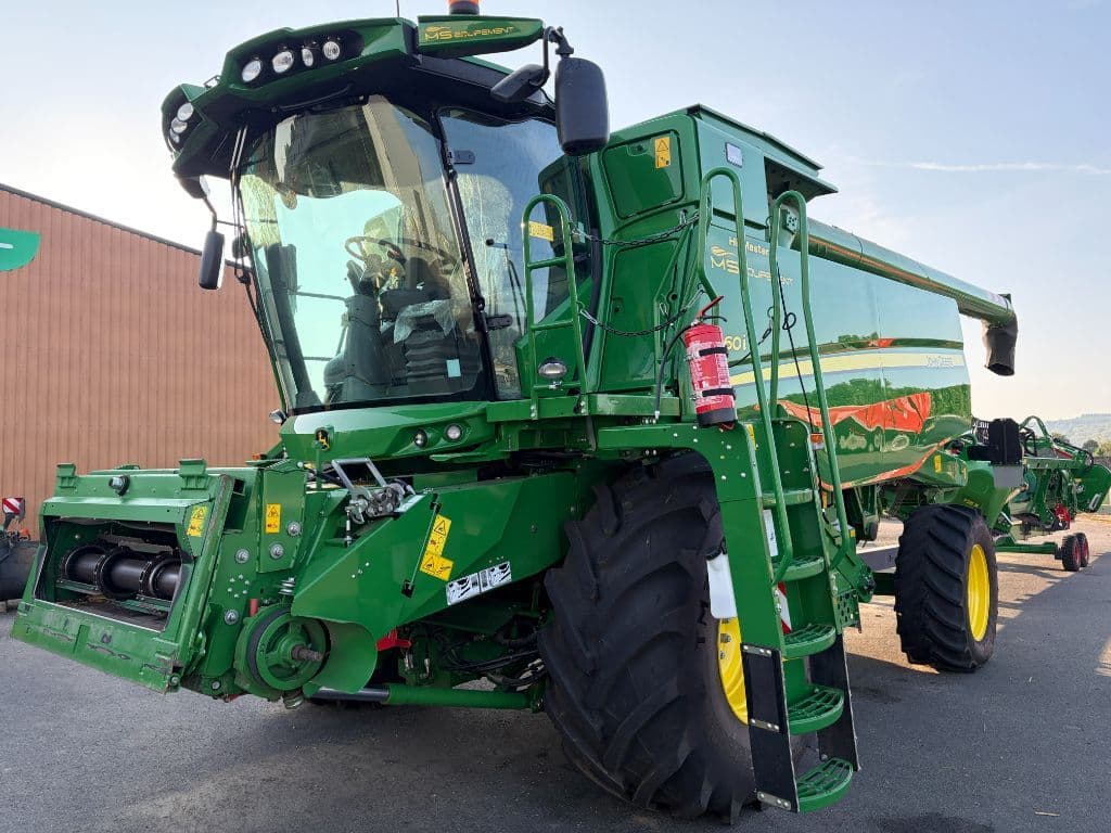 Moissonneuse JOHN DEERE T660 HM - photo principale
