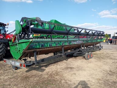 Coupe (MB) JOHN DEERE 635 R - photo 2