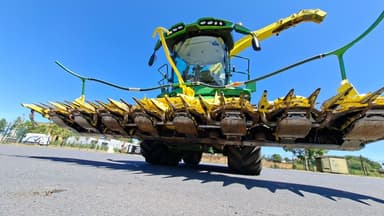 Ensileuse JOHN DEERE 8200 - photo 5
