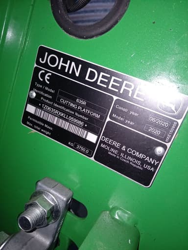 Coupe (MB) JOHN DEERE 635 R - photo 4