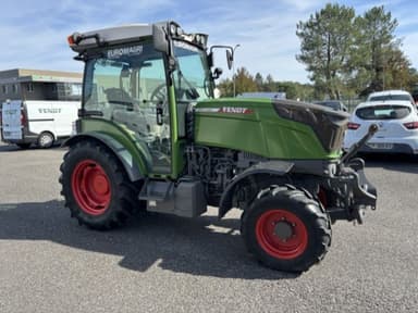 Tracteur etroit FENDT 210 V - photo 3