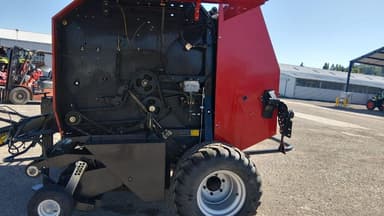 Presse balles rondes CASE IH RB 344 - photo 4
