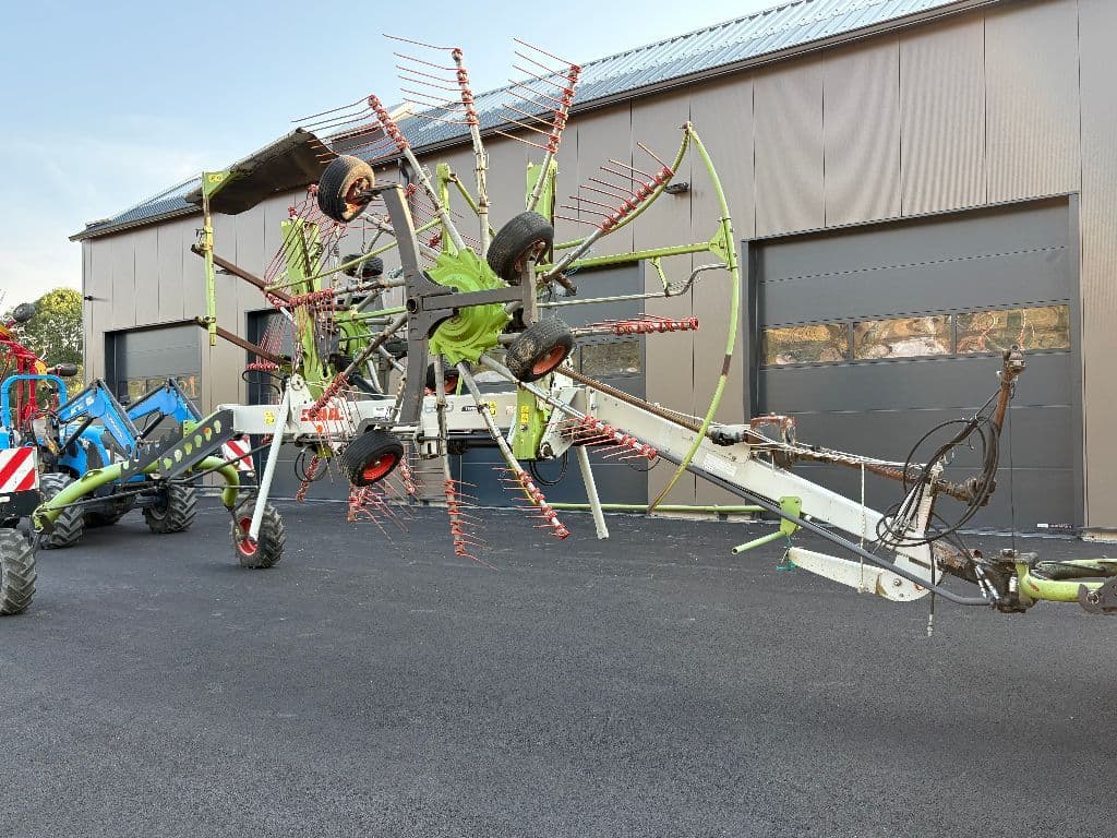Andaineur CLAAS Liner 1650 Twin - photo principale