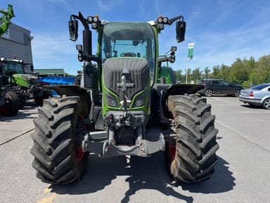 Tracteur FENDT 716 power - photo 3