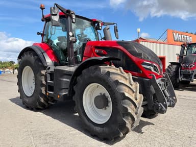 Tracteur VALTRA Q245 - photo 2