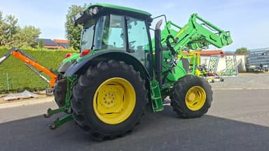 Tracteur chargeur JOHN DEERE 6090RC - photo 5