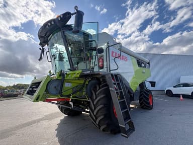 Moissonneuse CLAAS TRION 730 - photo 3