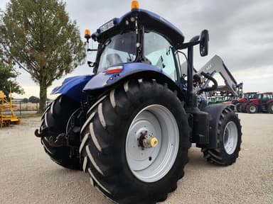 Tracteur NEW HOLLAND T7.210 - photo 4