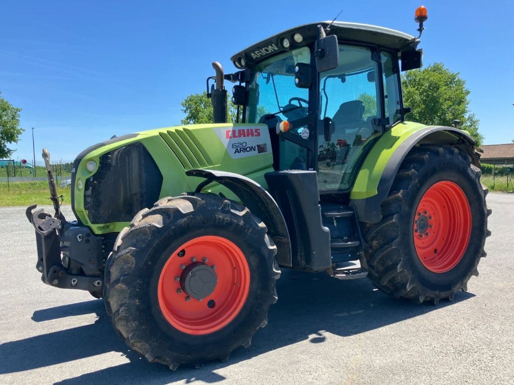 Tracteur CLAAS ARION 620 - photo principale