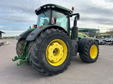 Tracteur JOHN DEERE 8400R - photo 4