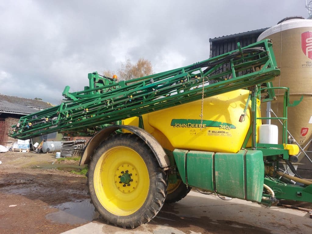 Pulverisateur JOHN DEERE 740I - photo principale