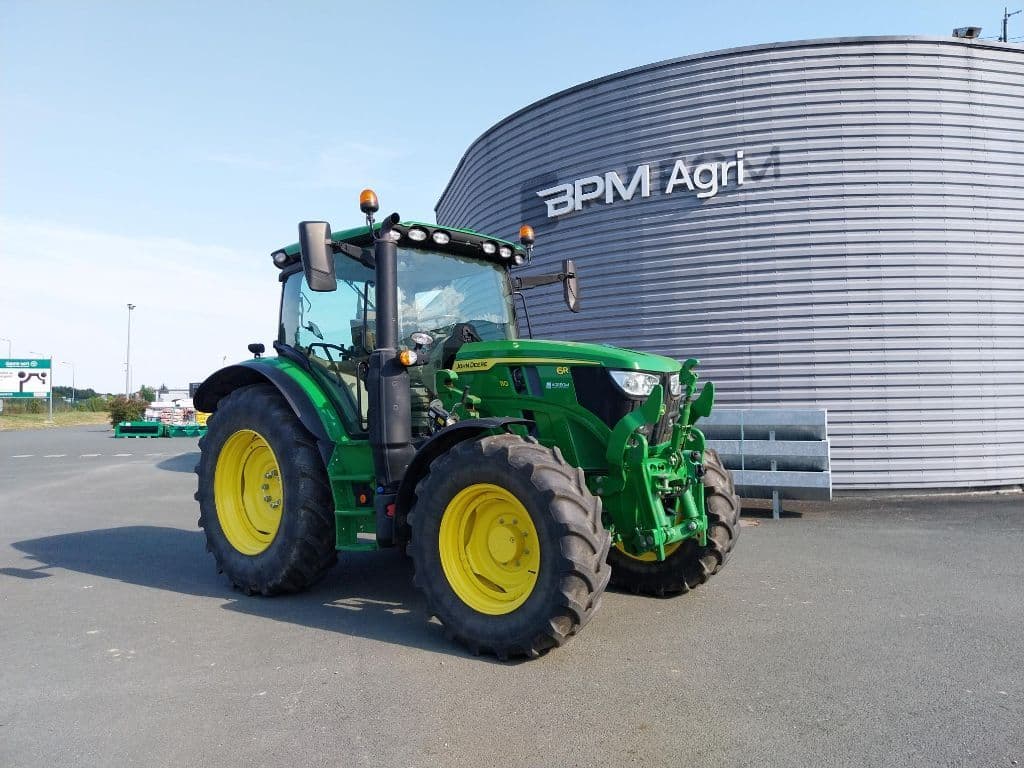 Tracteur JOHN DEERE 6R 110 - photo principale