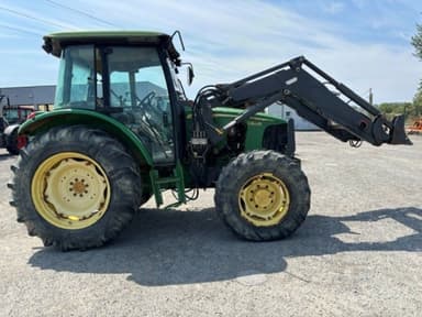 Tracteur chargeur JOHN DEERE 5820 - photo 4