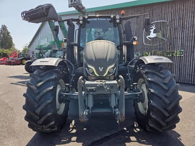 Tracteur VALTRA N135 H - photo 5