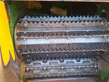 Ensileuse JOHN DEERE 8200 - photo 3