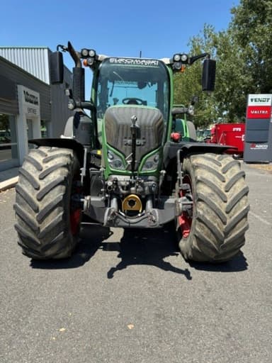 Tracteur FENDT 724 VARIO PROFI + - photo 2