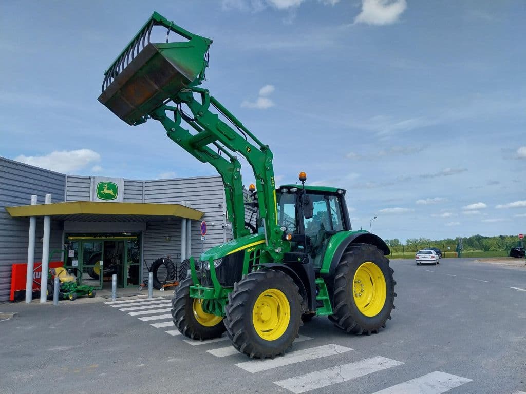 Tracteur JOHN DEERE 6120M - photo principale