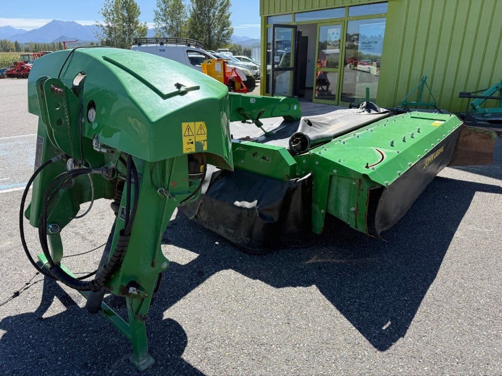 Faucheuse conditionneuse JOHN DEERE 331 - photo principale